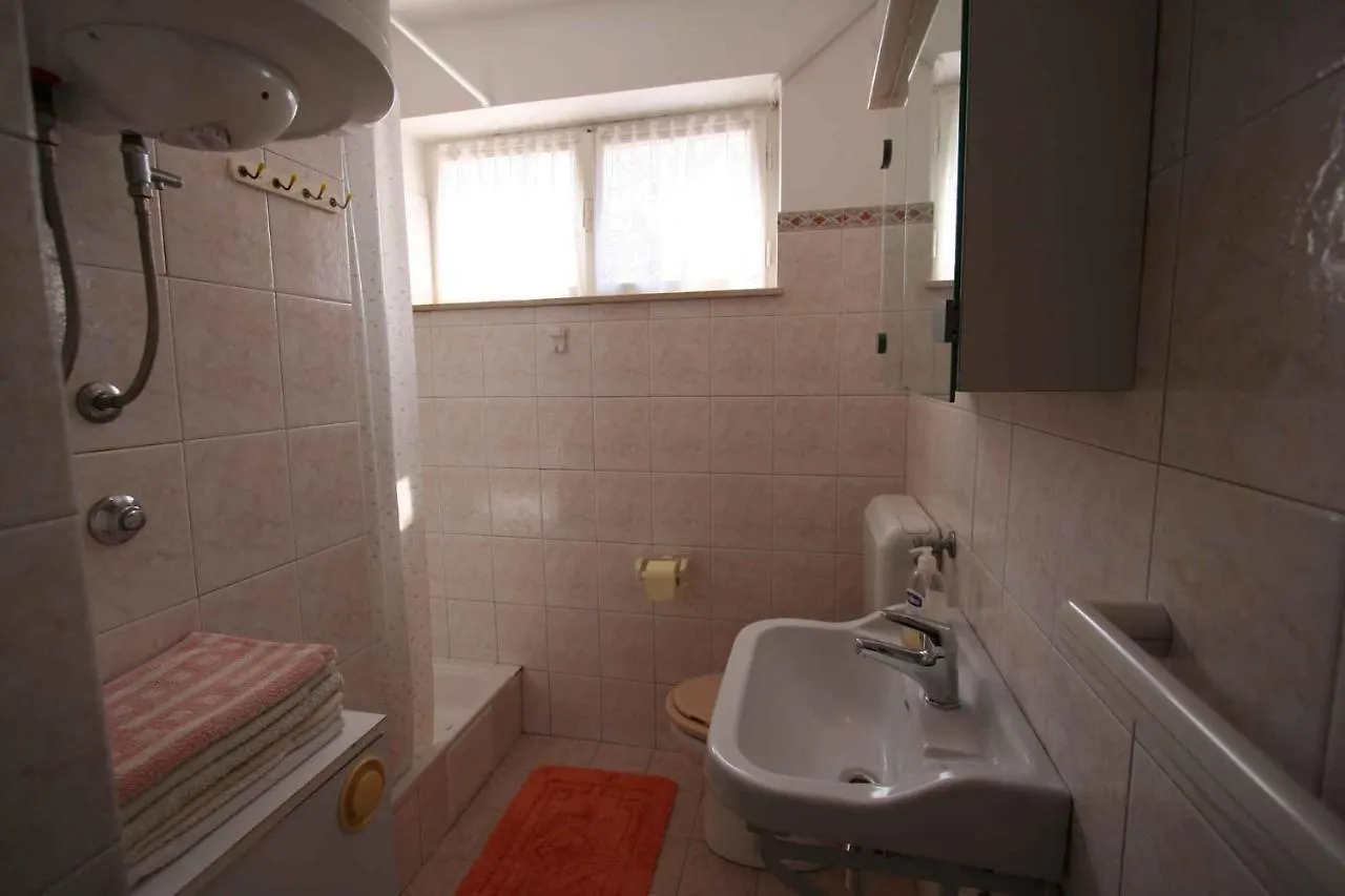 Apartment In Silo/Insel Krk 14533 Croatia
